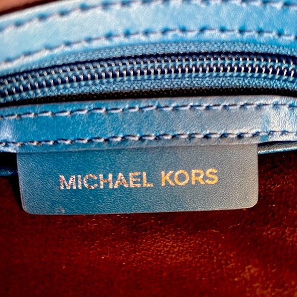 MICHAEL KORS Rollins Python Snakeskin Teal and Black Crossbody, NWT - Picture 6 of 17